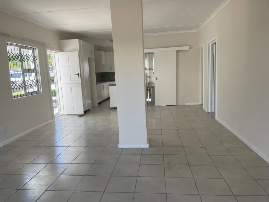 4 Bedroom Property for Sale in East Bank Eastern Cape